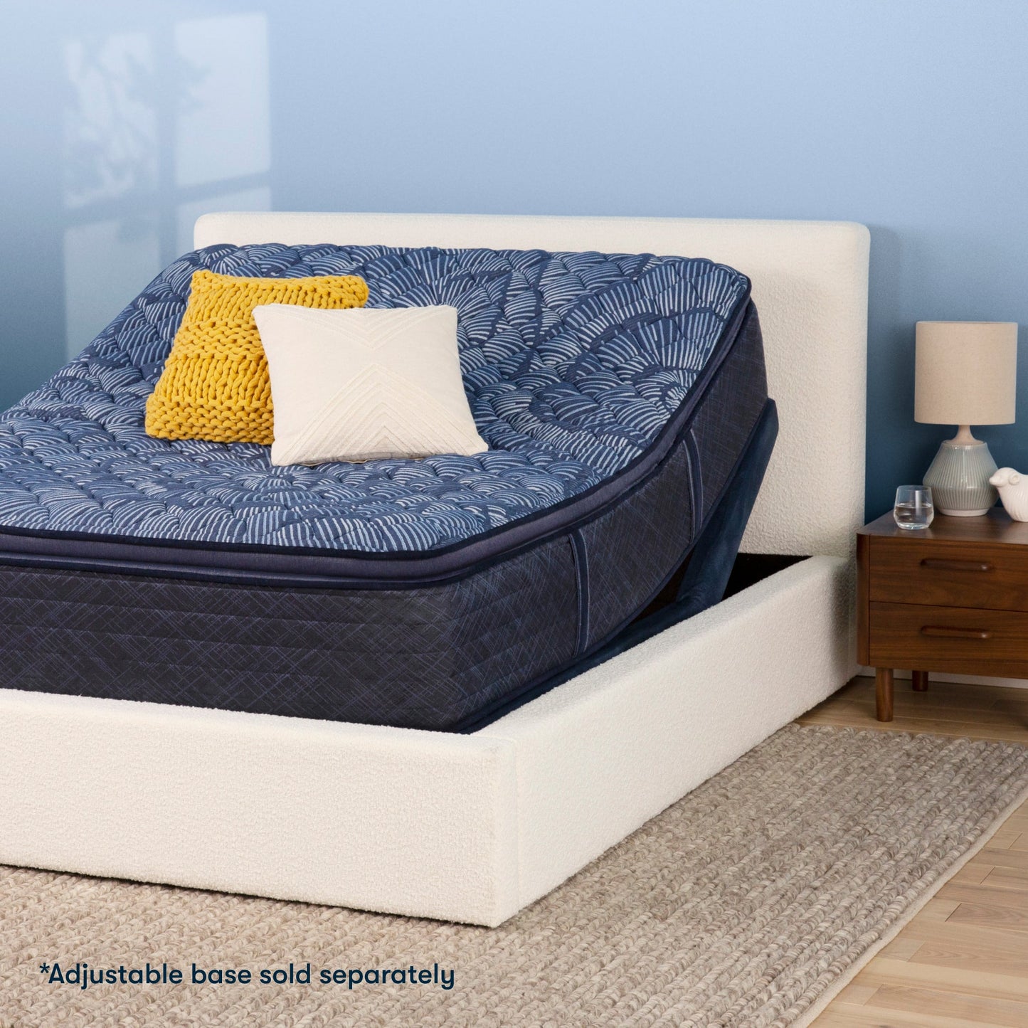 Serta Perfect Sleeper mattress with adjustable base on a beige bed||feel: plush pillow top||level: ultimate